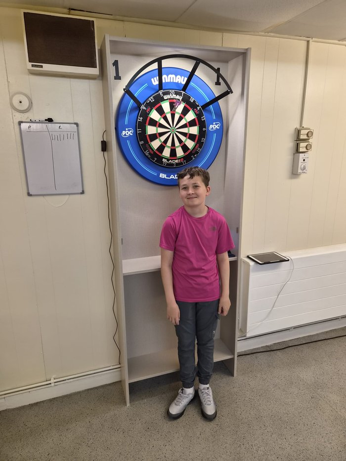 Ross, Inverclyde Darts Hub 180 Club member